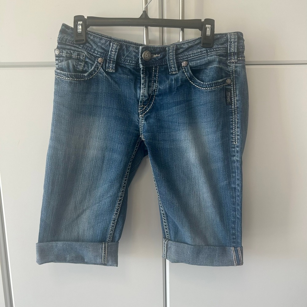 Silver Jeans‎ Co Suki Mid Rise Bermuda Shorts Medium Wash Cuffed Denim 31